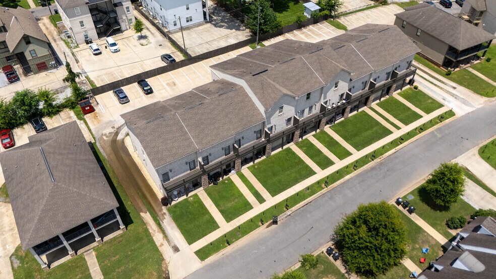 More Photos Of 403 Meador Dr, Tuscaloosa Multifamily For Sale