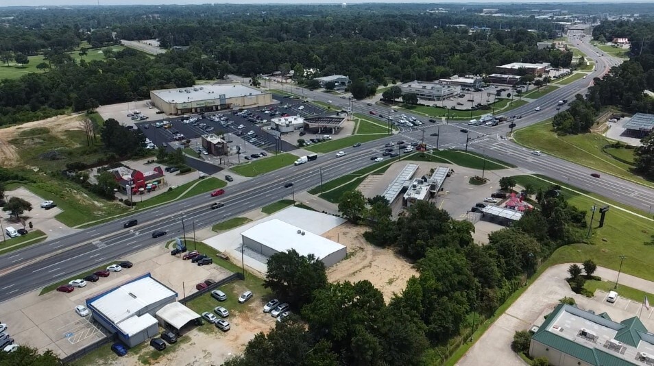 More Photos Of 126 N Northwest Loop 323, Tyler Freestanding For Lease