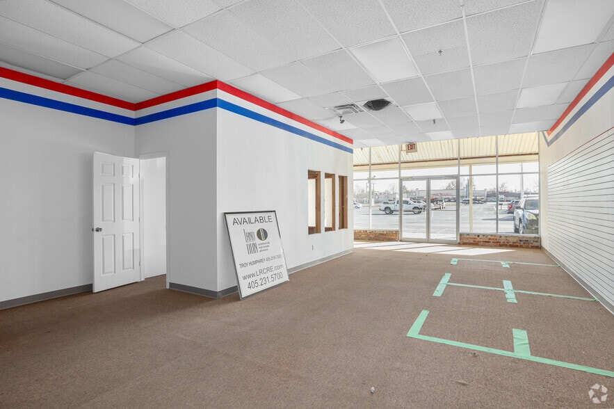 More Photos Of 2110 Oklahoma Ave, Woodward Freestanding For Sale