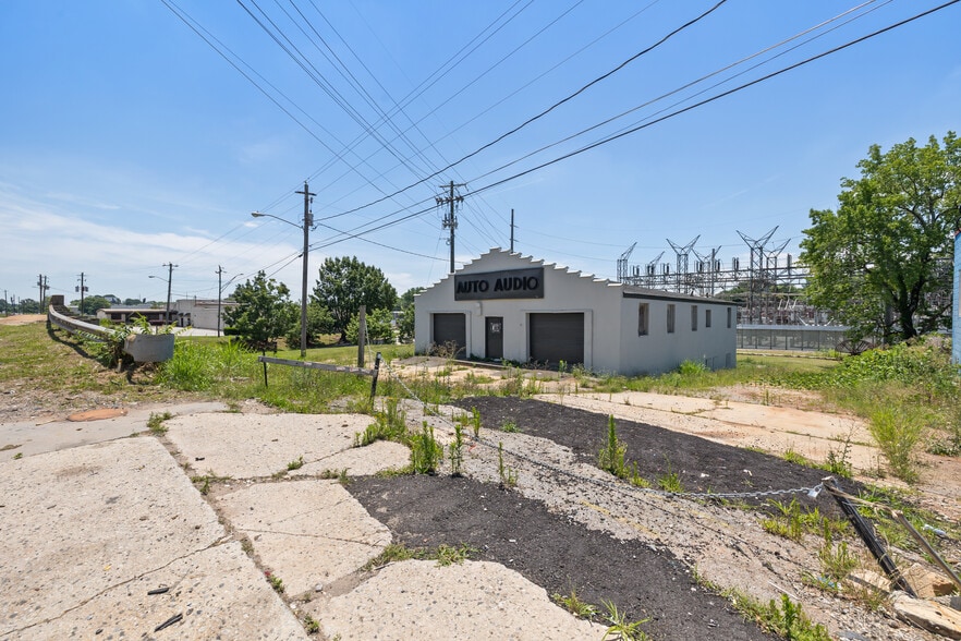 More Photos Of 1200 Central Ave, Atlanta Industrial For Sale