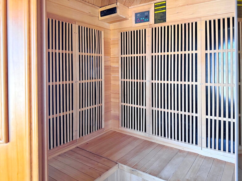 More Photos Of 110 Anglers Rd, Lewes Hotel For Sale