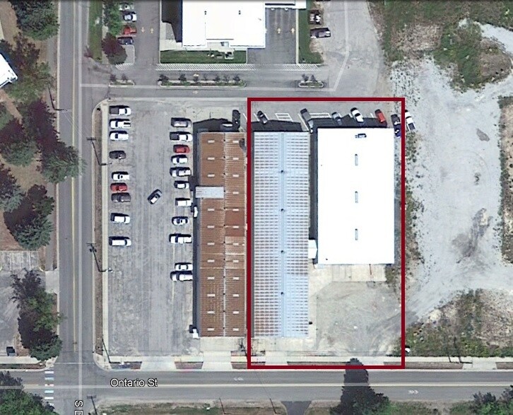 More Photos Of 1301 Ontario St, Sandpoint Warehouse For Sale