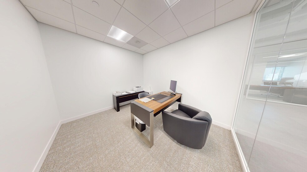 More Photos Of 201 S Biscayne Blvd, Miami Office Residential For Lease