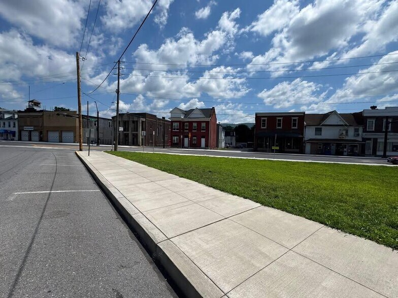 Primary Photo Of 45 Valley St, Lewistown Land For Lease