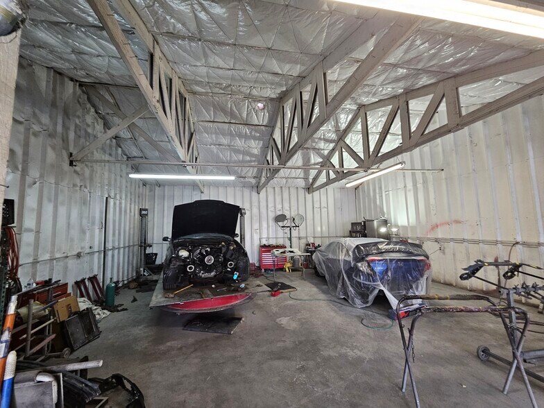 More Photos Of Storage Yard 4, Sacramento Contractor Storage Yard For Lease