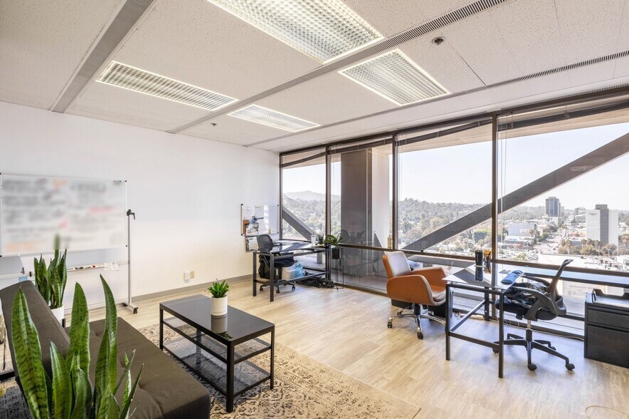 More Photos Of 15233 Ventura Blvd, Sherman Oaks Office For Lease