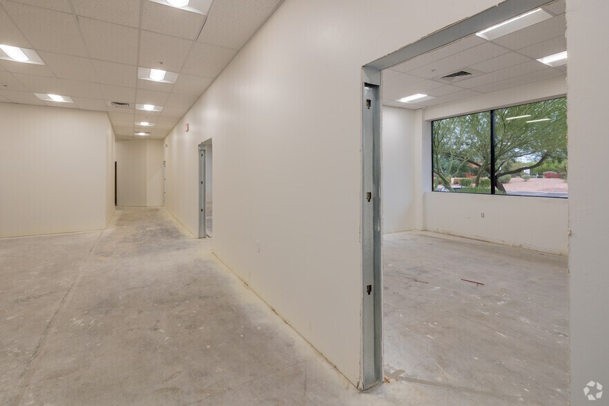 More Photos Of 3480 E Britannia Dr, Tucson Unknown For Lease