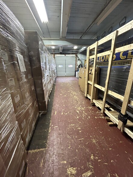 More Photos Of 33 S Main St, Terryville Manufacturing For Sale