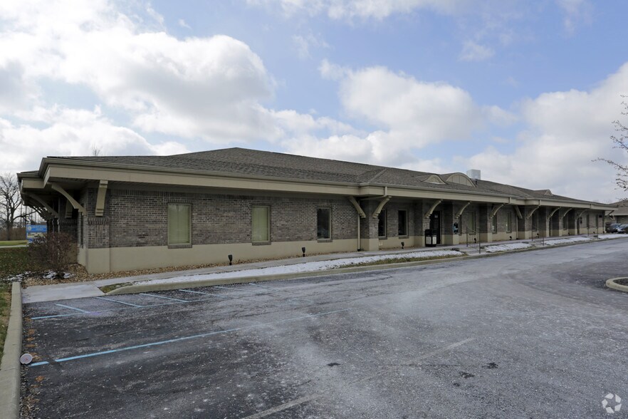 More Photos Of 8360 S Emerson Ave, Indianapolis Medical For Lease