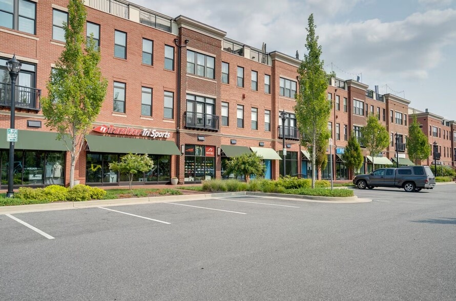 More Photos Of 412-416 Madison Trade Plz SE, Leesburg Apartments For Lease