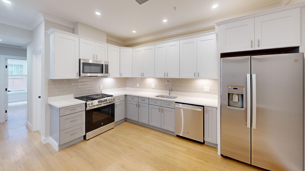 More Photos Of 230 Tremont St, Boston Apartments For Sale