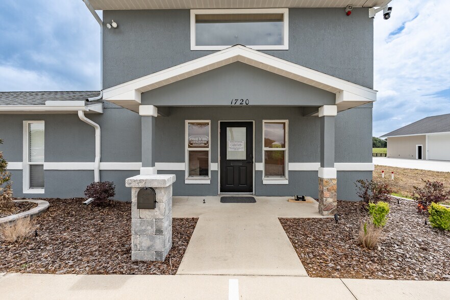 More Photos Of 1720 SE County Highway 484, Belleview Office For Sale