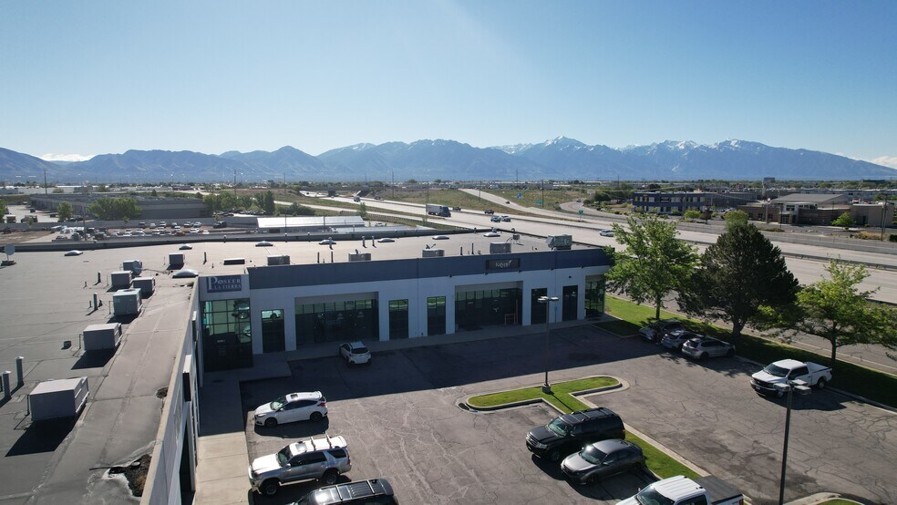 More Photos Of 4220 W 2100 S, Salt Lake City Light Manufacturing For Lease