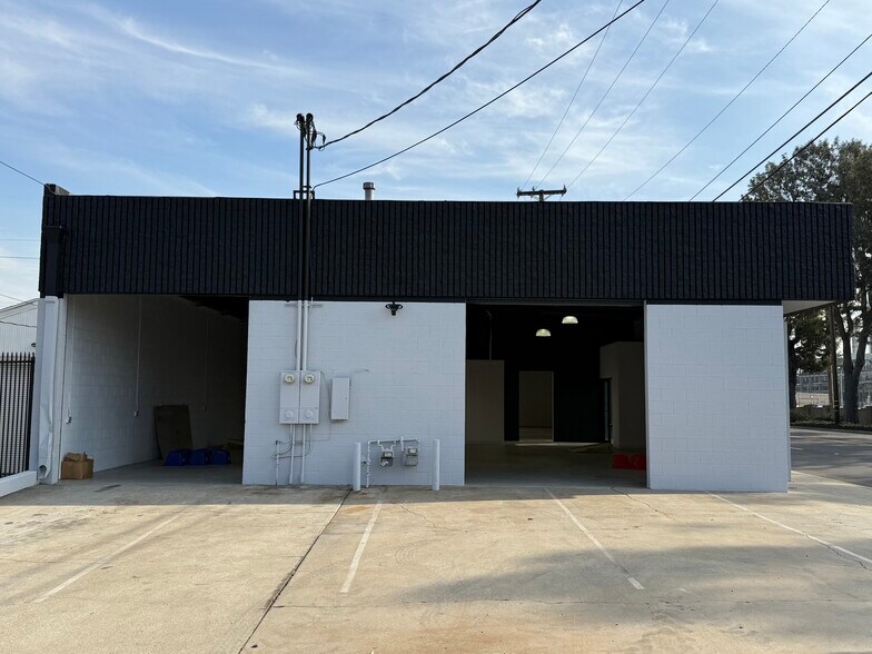 More Photos Of 419 E El Segundo Blvd, El Segundo Service For Lease