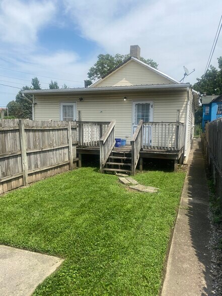 More Photos Of 19 Boltin St, Dayton Apartments For Sale