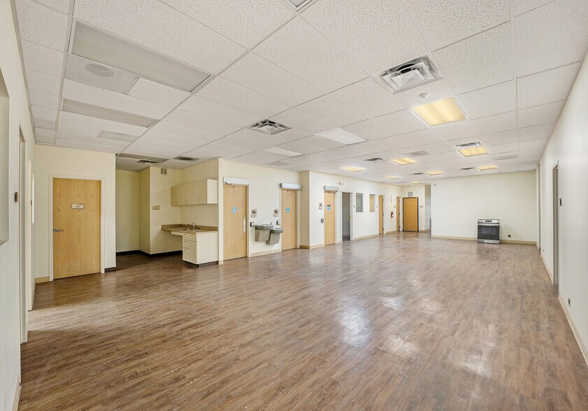 More Photos Of 3030-3034 Downing St, Denver General Retail For Lease