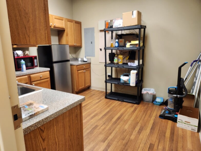 More Photos Of 1000 Copperfield Blvd, Concord Medical For Lease