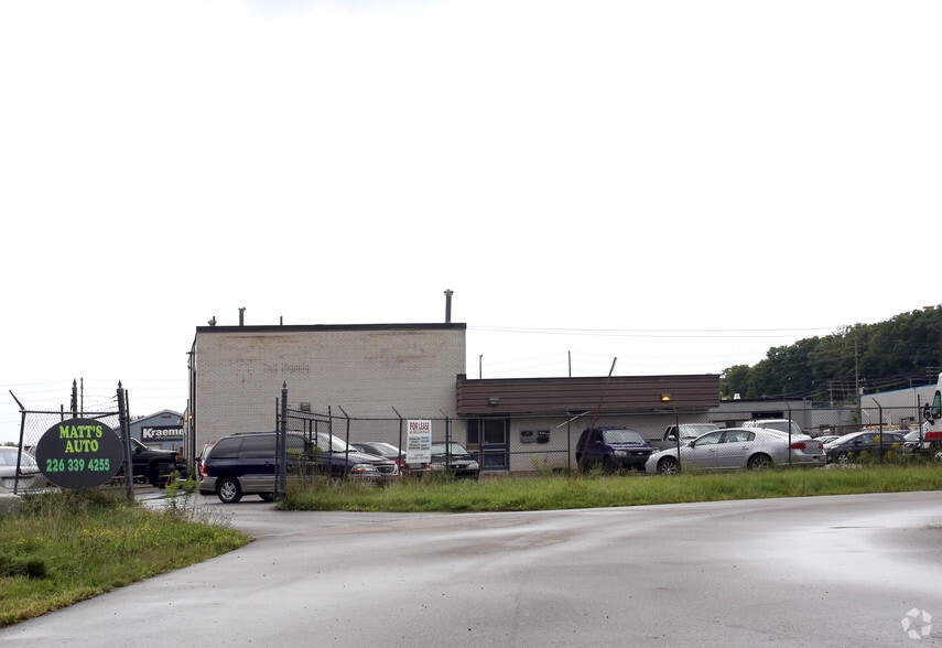 Primary Photo Of 65 Belcan Pl, Waterloo Auto Repair For Sale