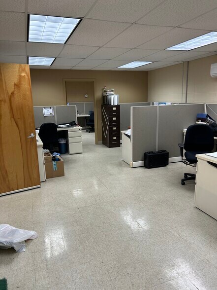 More Photos Of 2635 Nevada Ave, Norfolk Industrial For Lease