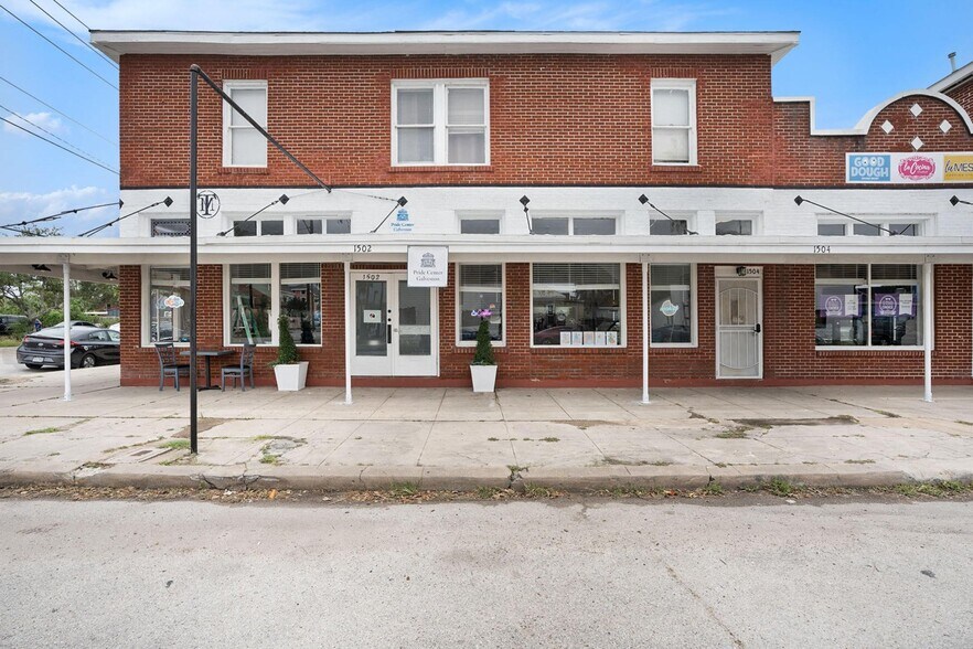 More Photos Of 1502 39th St, Galveston General Retail For Sale