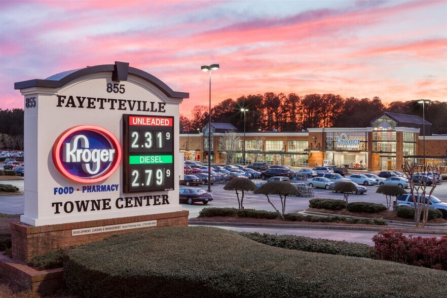 More Photos Of 805 S Glynn St, Fayetteville Unknown For Lease