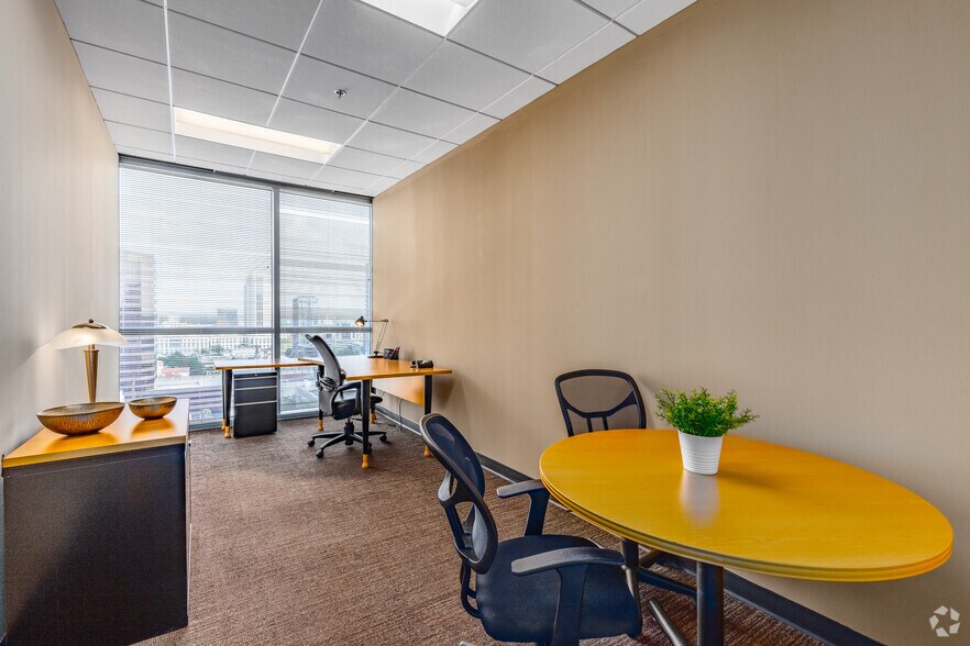 More Photos Of 121-189 S Orange Ave, Orlando Office Residential For Sale