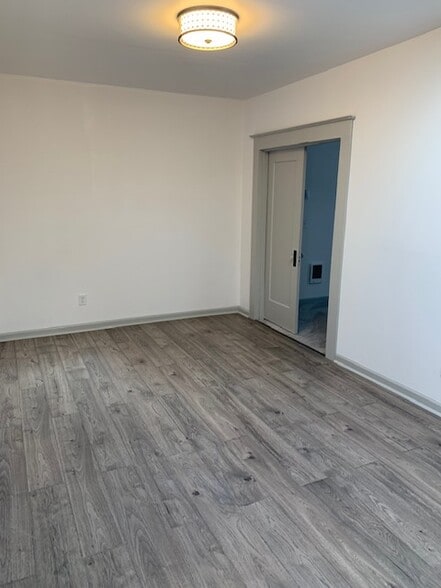 More Photos Of 3632-3646 SE Hawthorne Blvd, Portland Storefront Retail Residential For Sale