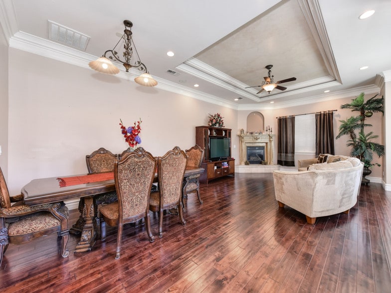 More Photos Of 6821 Lincoln Ave, Carmichael Congregate Senior Housing For Sale