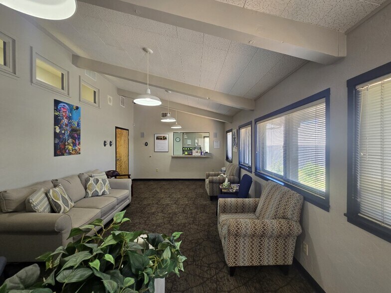 More Photos Of 999 Division St, Prescott Medical For Sale