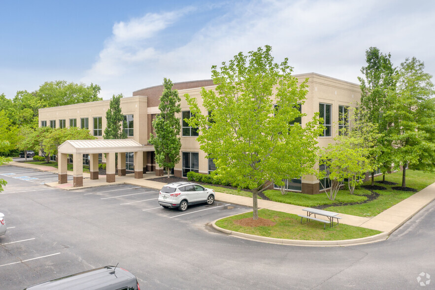 Primary Photo Of 740 Cool Springs Blvd, Franklin Medical For Lease