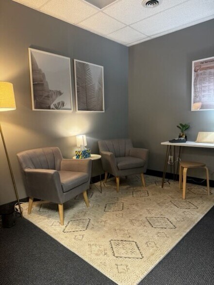 More Photos Of 3510 8th St NW, Rochester Office For Lease