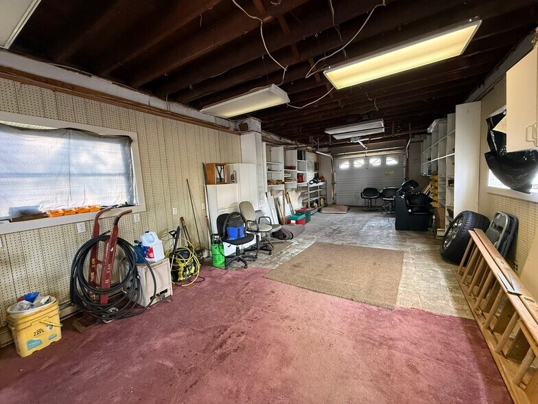 More Photos Of 40 Hockersville Rd, Hershey Freestanding For Sale
