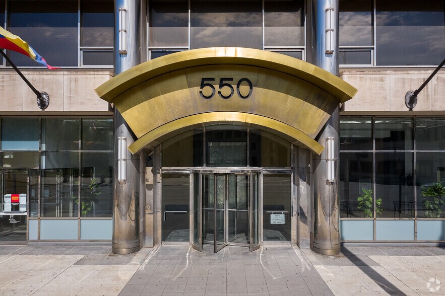 More Photos Of 550 Broad St, Newark Loft Creative Space For Lease