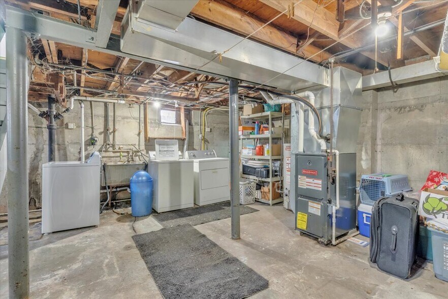 More Photos Of 70 McKinley Pkwy, Buffalo Multifamily For Sale