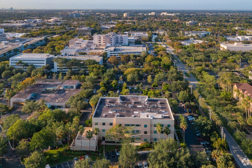 More Photos Of 350 NW 84th Ave, Plantation Medical For Lease