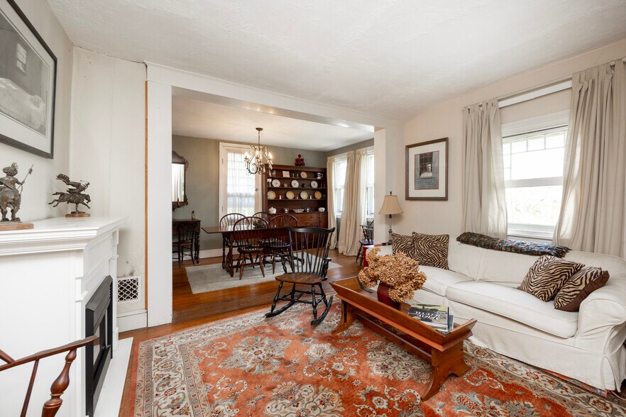 More Photos Of 234 Conestoga Rd, Wayne Specialty For Sale