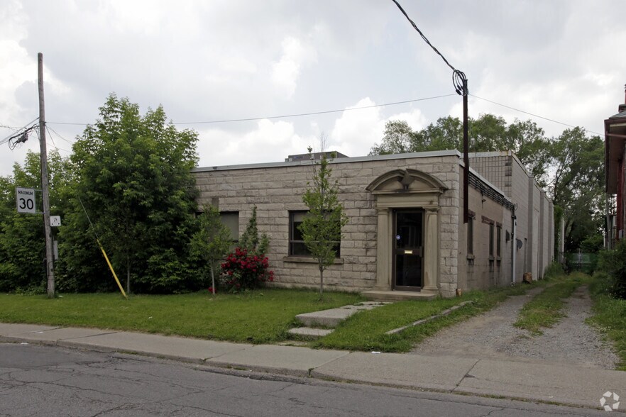 More Photos Of 48-56 Lavender Rd, Toronto Warehouse For Sale