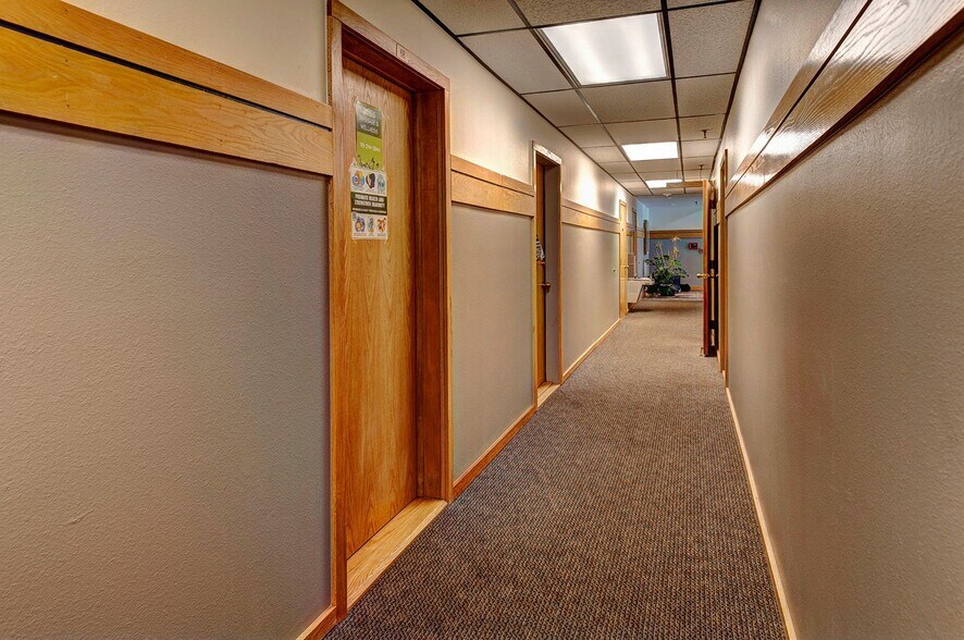 More Photos Of 619 E Main St, Frisco Office For Lease