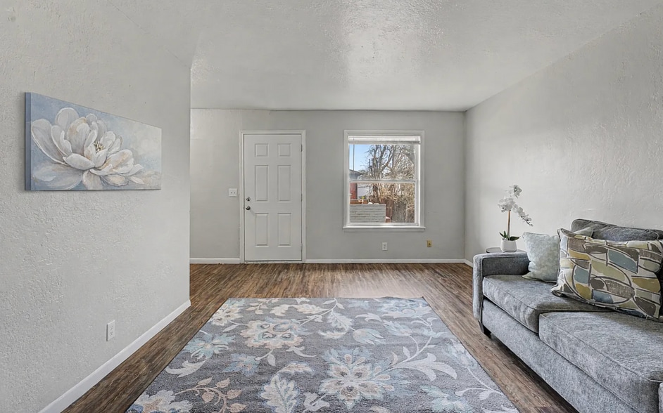 More Photos Of 6330 E 7th St, Tulsa Apartments For Sale