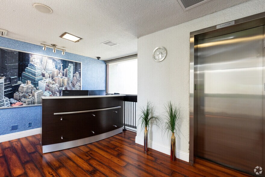 More Photos Of 6505 Rosemead Blvd, Pico Rivera Loft Creative Space For Lease