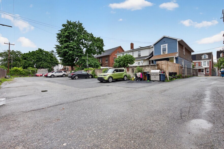 More Photos Of 22 N State St, York Multifamily For Sale