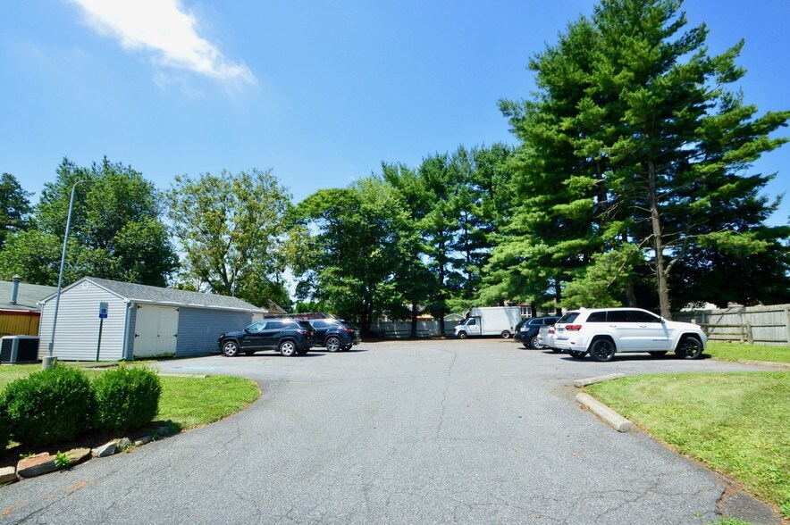 More Photos Of 3701 William Penn Hwy, Easton Freestanding For Sale