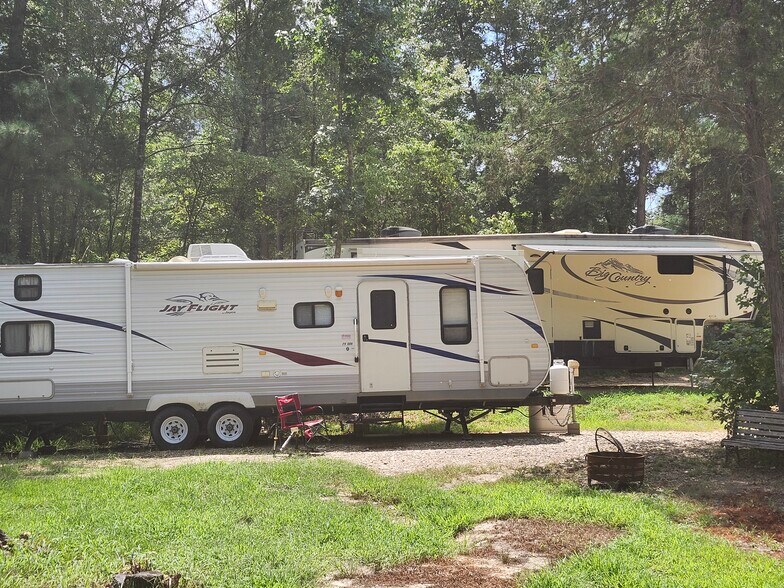 More Photos Of 1064 County Road SE 4105, Mount Vernon Manufactured Housing Mobile Home Park For Sale