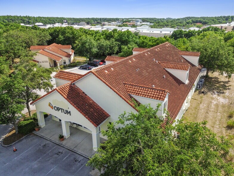 More Photos Of 772 Cortaro Dr, Sun City Center Medical For Sale