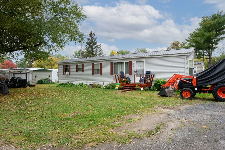 More Photos Of 53 Banker Rd, Morrisonville Manufactured Housing Mobile Home Park For Sale
