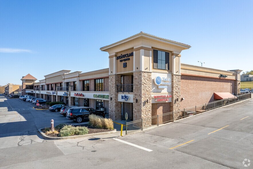 More Photos Of 13057 W Center Rd, Omaha Office For Lease