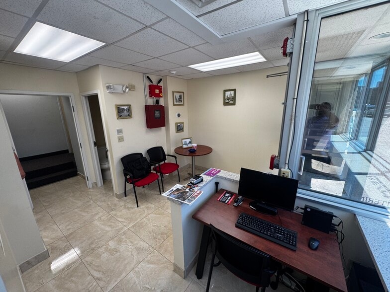 Primary Photo Of 162 Harding St, Worcester General Retail For Lease