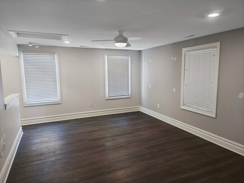 More Photos Of 3 Hulme Ave, Hulmeville Loft Creative Space For Lease