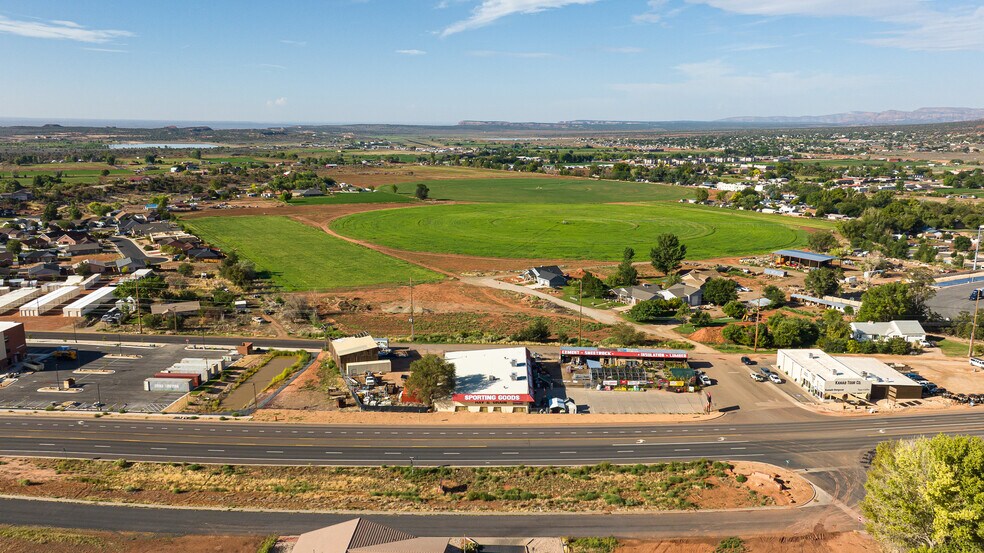 More Photos Of 723 E Highway 89, Kanab Storefront Retail Office For Sale
