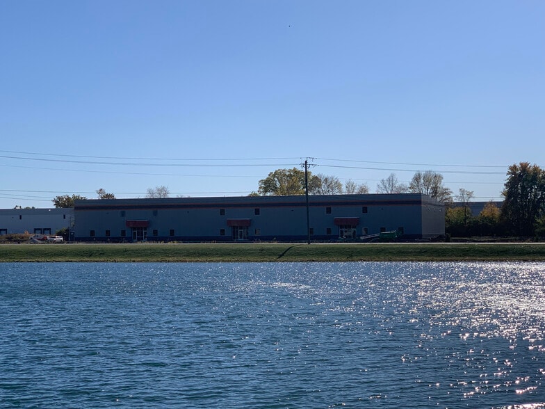 Primary Photo Of 9863 E US Highway 136, Brownsburg Warehouse For Lease